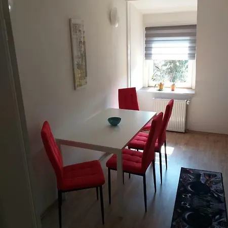 公寓 The New 70's *