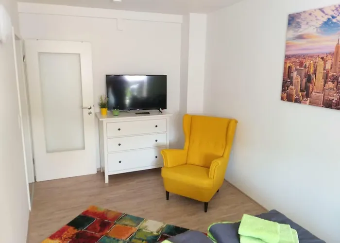 The New 70's Apartman *